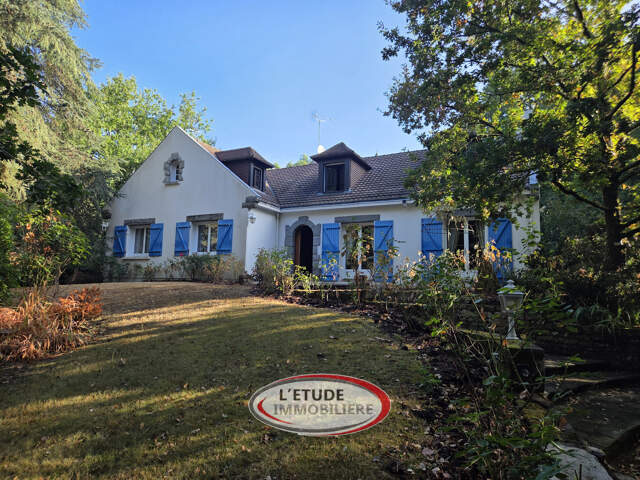 St Mars de Coutais village : maison cossue, volumes intérieu — photo du bien