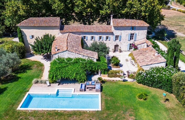 Aux porte de l'Isle-sur-la-Sorgue, un domaine équestre privatif — photo 2