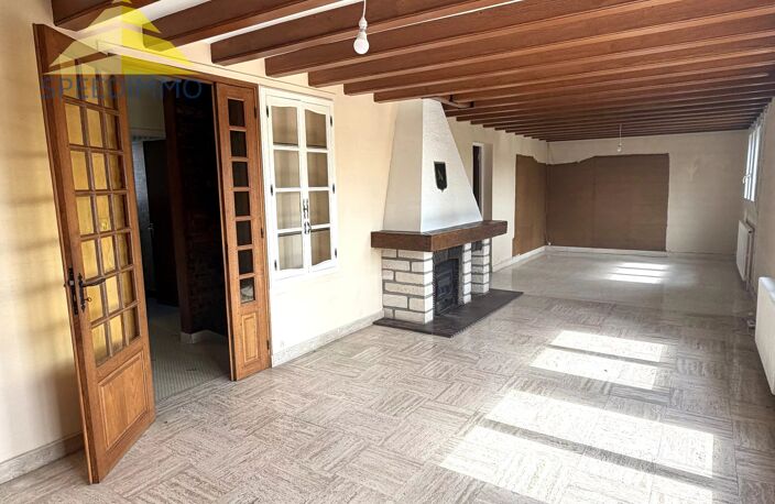Vente maison 6 pièces 160 m² Mandres-les-Roses (94520) — photo 3