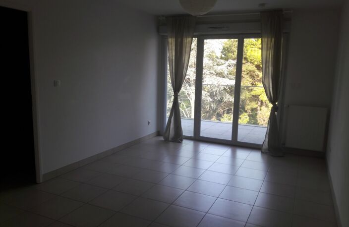 2 Pièces — photo 3