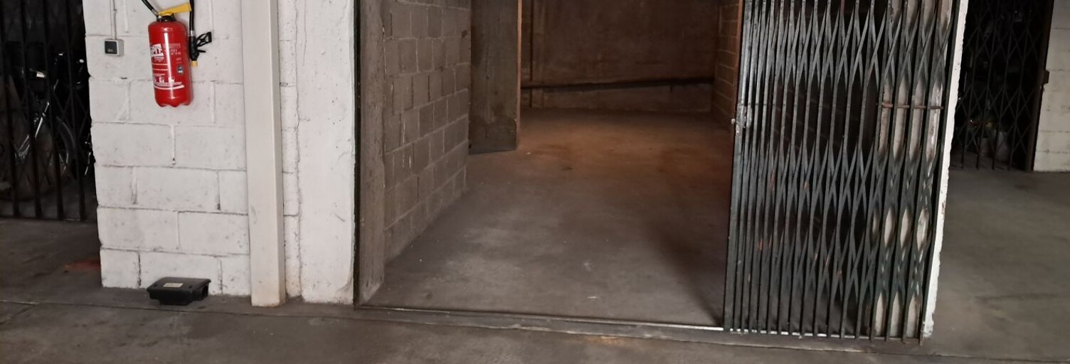 Garage  28 m² à louer à Sens (89100)