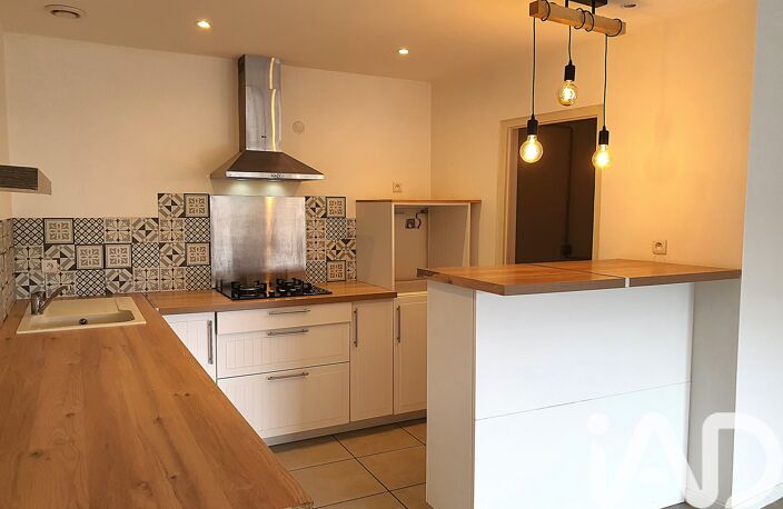 Vente Maison/villa 5 pièces — photo 2