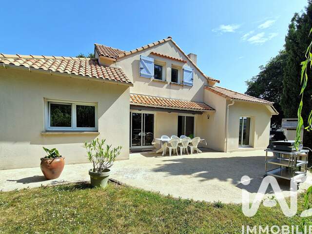 Vente Maison traditionnelle 6 pièces — photo du bien