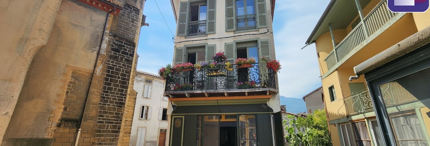 Immeuble  140 m² à vendre à Seix (09140)