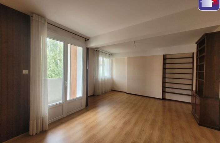Location appartement 4 pièces 80 m² à Foix (09000) — photo 2