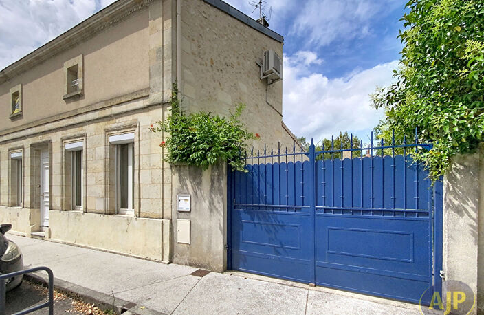 Blanquefort, Maison en pierres de taille 5 pièces 141 m2 — photo 2
