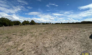 Terrain  3840 m² à vendre à Belluire (17800)