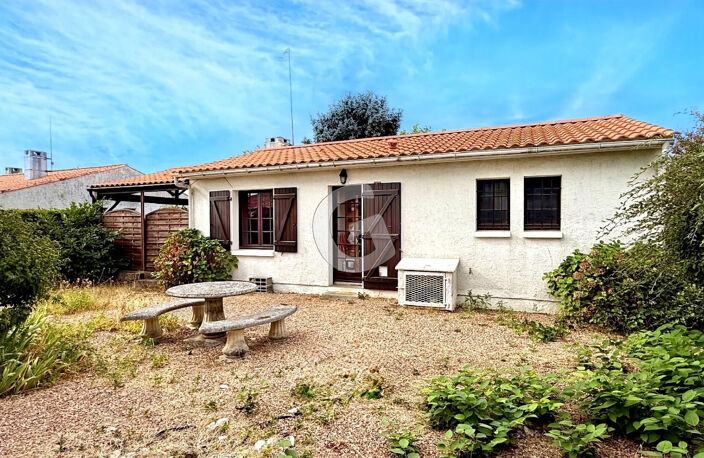 MAISON 3 PIECES- 52M²- À VENDRE À LONGEVILLE-SUR-MER — photo 2