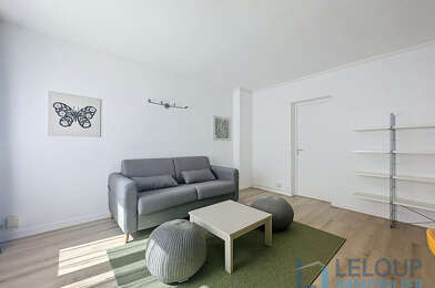 Appartement 2 pièces 830 €