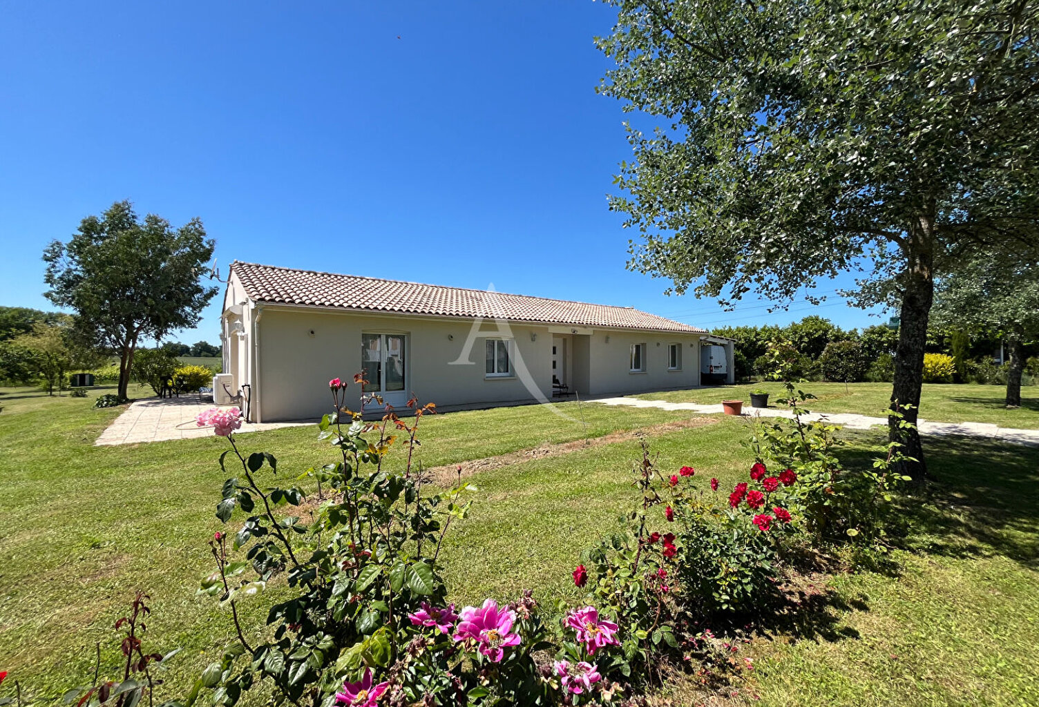 Maison 142m2  proche de Montendre — photo 1