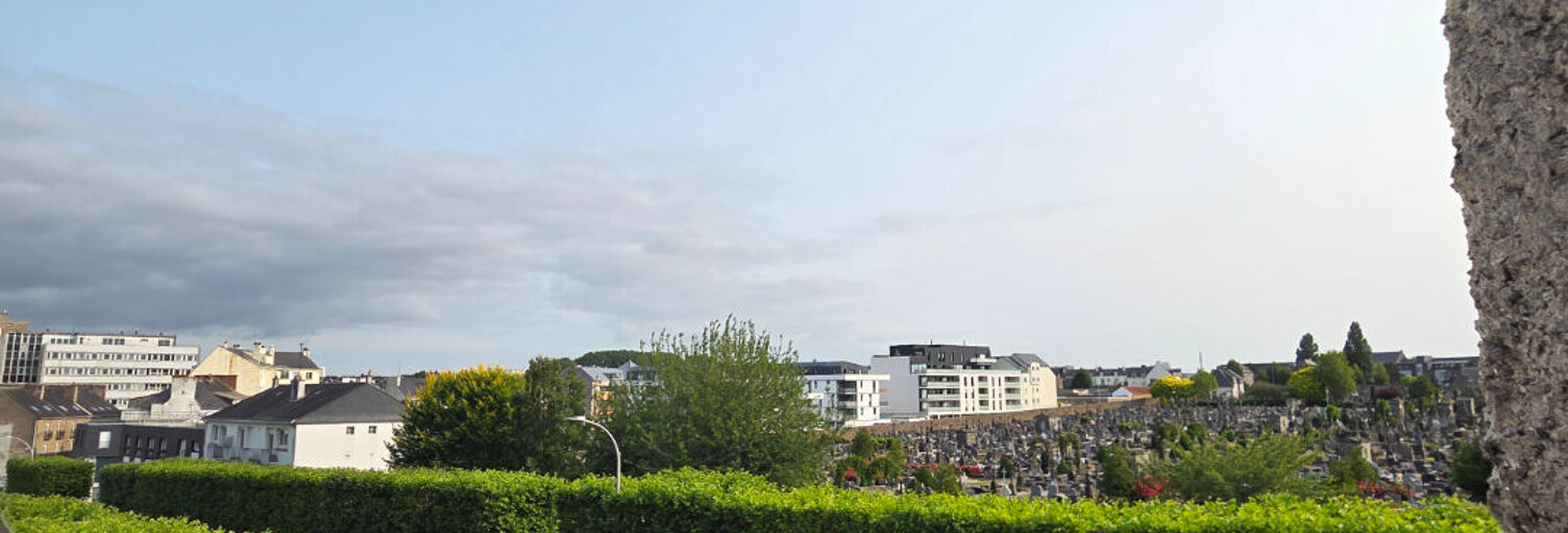 Immeuble  200 m² à vendre à Vannes (56000)