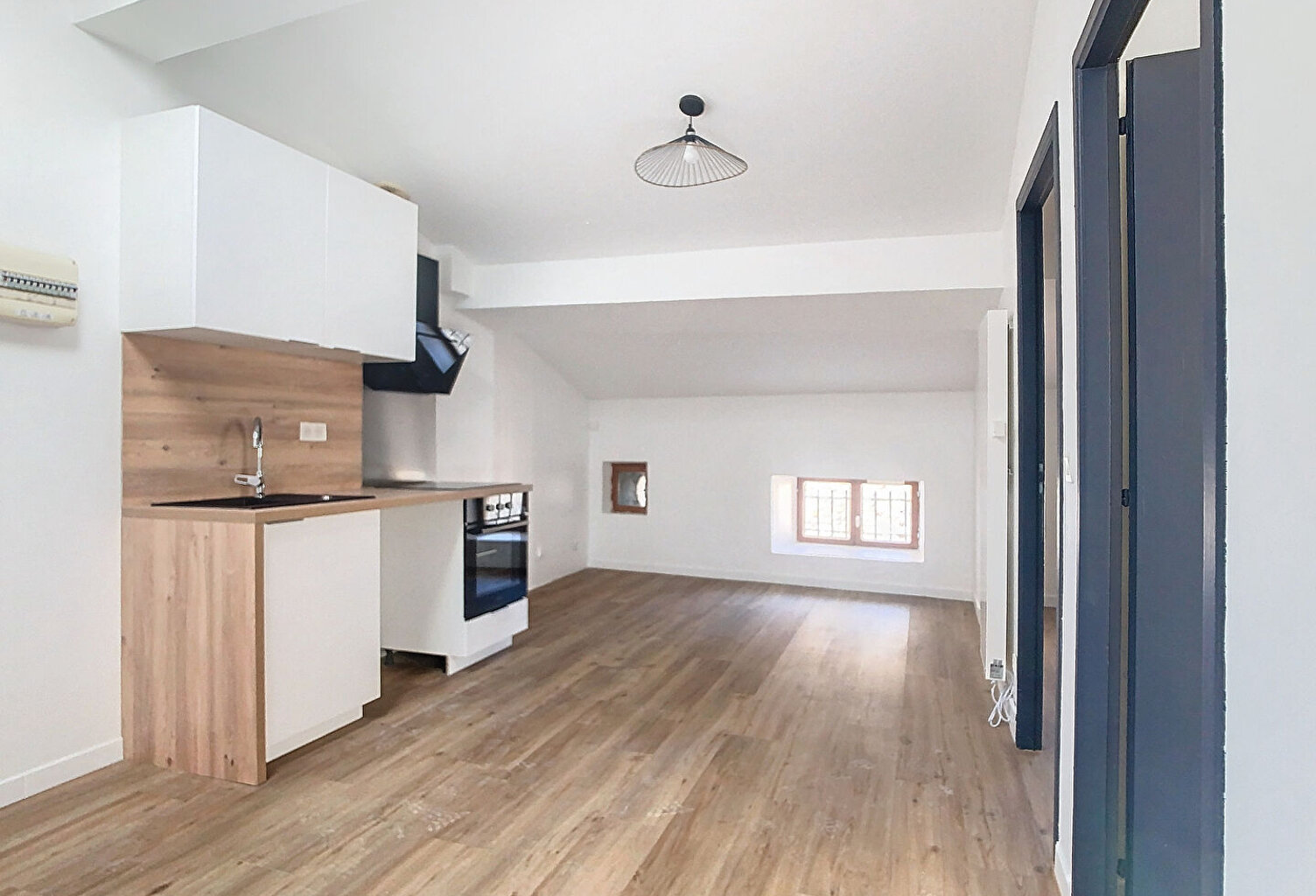 Appartement T3 bis - Montélimar — photo 1