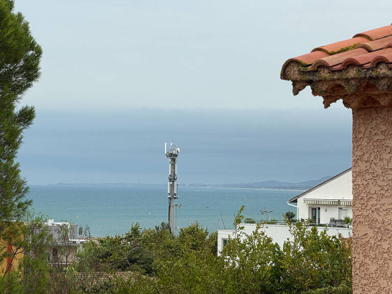 Appartement 3 pièces  76  m 2 avec  vue mer plein sud  quartier corniche — photo 1