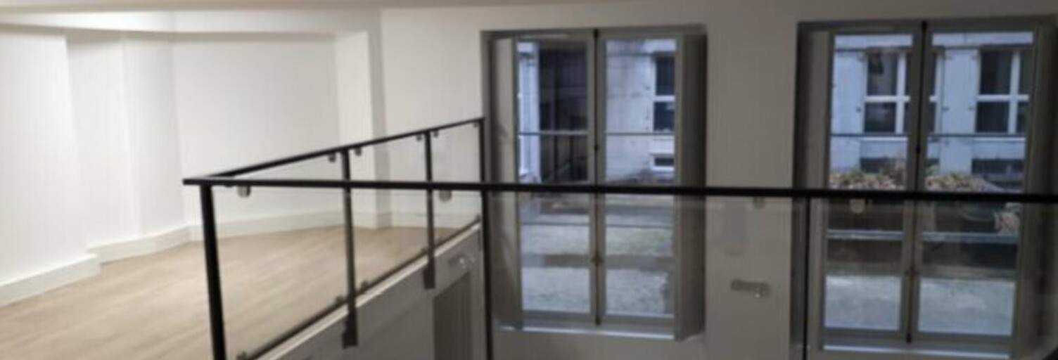 Bureau  183 m² à louer à Lyon 1 (69001)