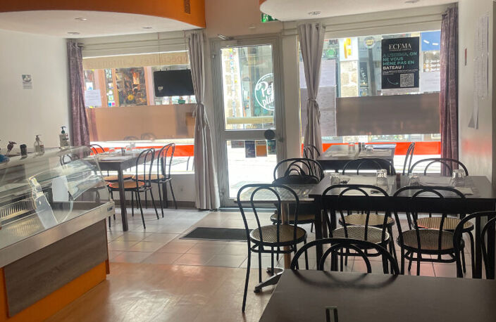 Local commercial + Maison secteur Halles — photo 2
