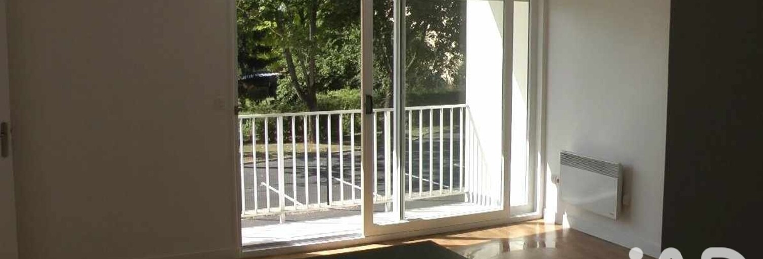 Immeuble  151 m² à vendre à Artenay (45410)