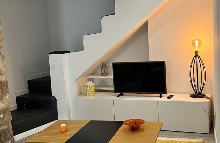 MAGNIFIQUE DUPLEX TYPE 2 MEUBLE : LA VIEILLE CHAPELLE — photo 2