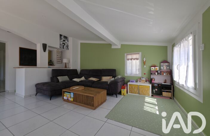 Vente Maison/villa 4 pièces — photo 3