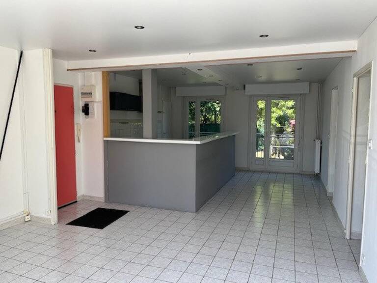 Appartement T3 La Chapelle — photo 1