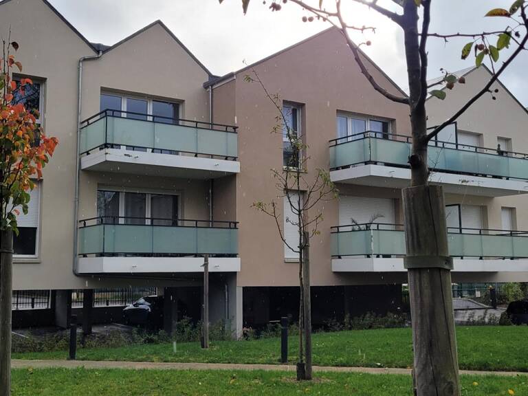 Saint-Jean-le-Blanc, T3 parfait état, résidence de 2023 — photo 1