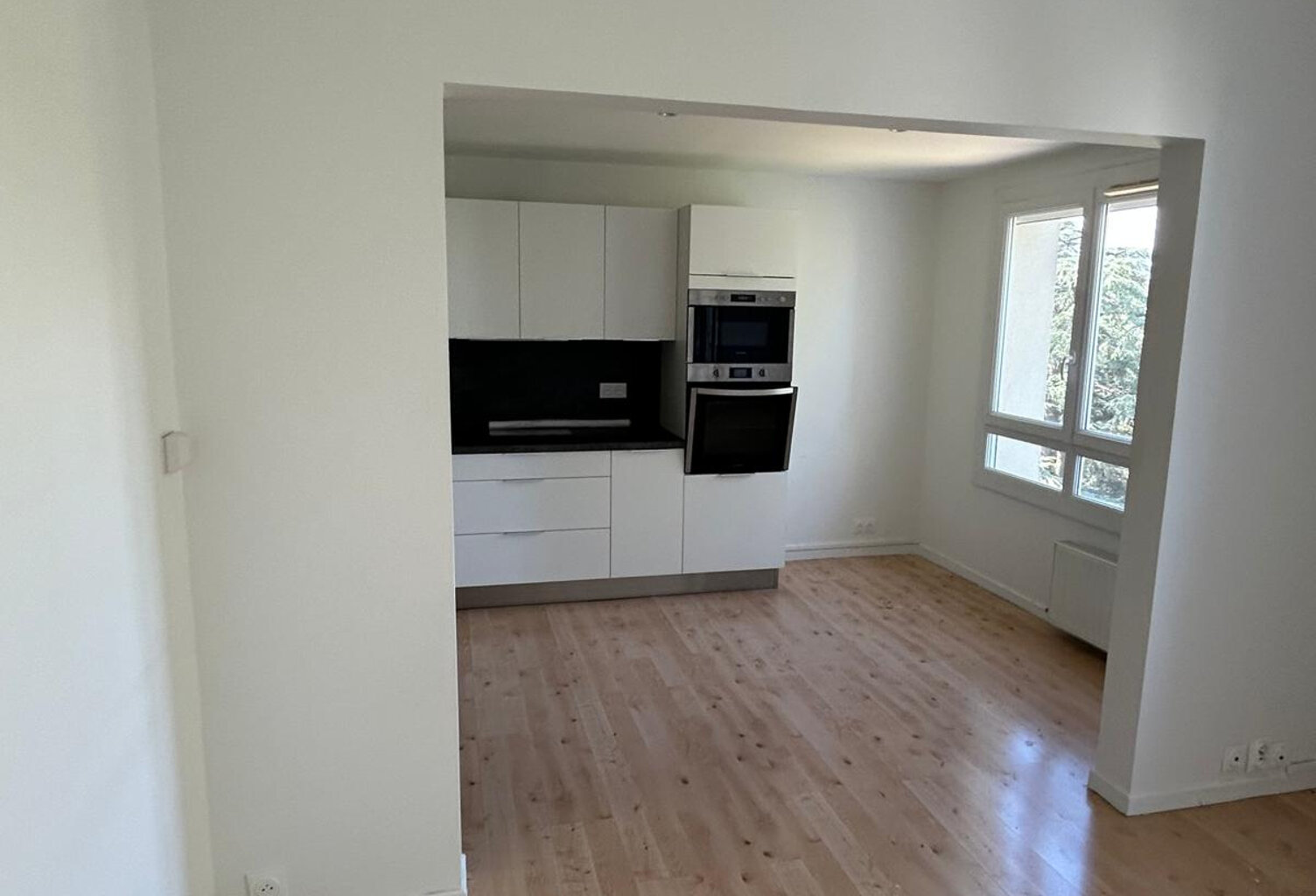 T3 avec vue dégagée — photo 1