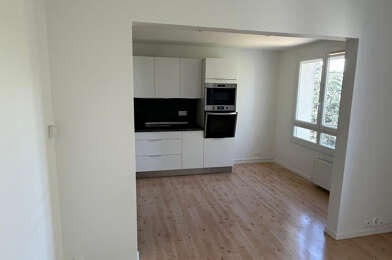 Appartement 3 pièces 1048 €