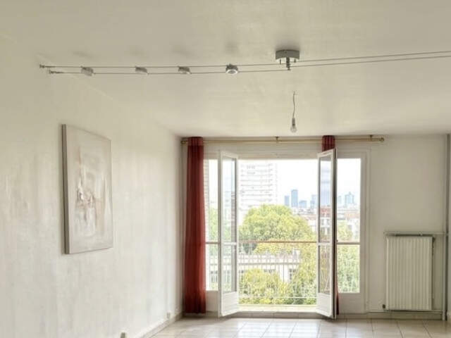 EXCLUSIVITÉ   VILLEURBANNE / COURS ÉMILE-ZOLA   MÉTRO GRATTE — photo du bien