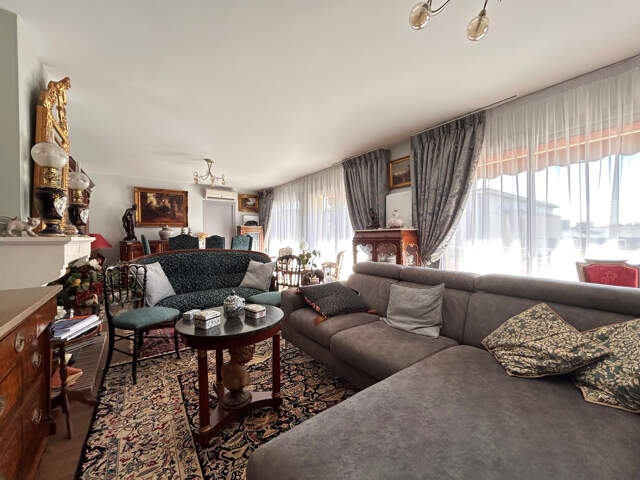 APPARTEMENT TYPE 3 - POITIERS CENTRE VILLE — photo du bien