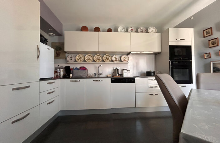 APPARTEMENT TYPE 3 - POITIERS CENTRE VILLE — photo 4