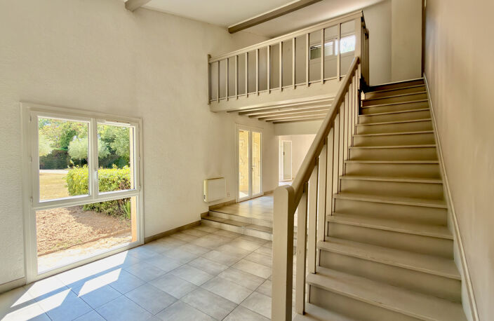 Villa traditionnelle avec piscine — photo 5