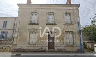 Maison 5 Pièces 289 m² à vendre à Les Velluire-sur-Vendée (85770)