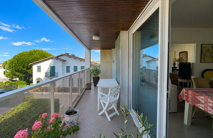 Royan - Pontaillac - Appartement avec terrasse et stationnement — photo 4