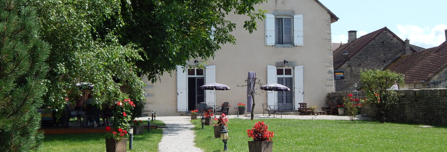 Maison 14 Pièces 402 m² à vendre à Château-Chalon (39210)