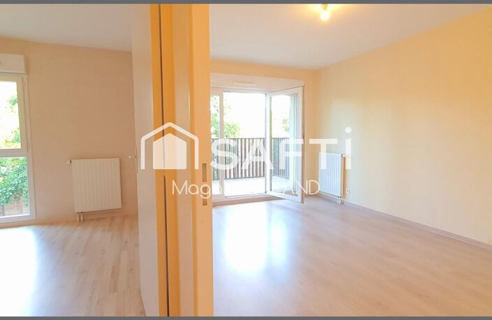 APPARTEMENT AVEC BALCON , JOLIE VUE , ENVIRONNEMENT AGREABLE — photo 2