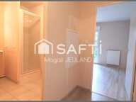 APPARTEMENT AVEC BALCON , JOLIE VUE , ENVIRONNEMENT AGREABLE — photo 3
