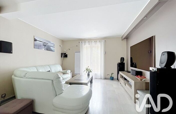 Vente Maison traditionnelle 7 pièces — photo 2