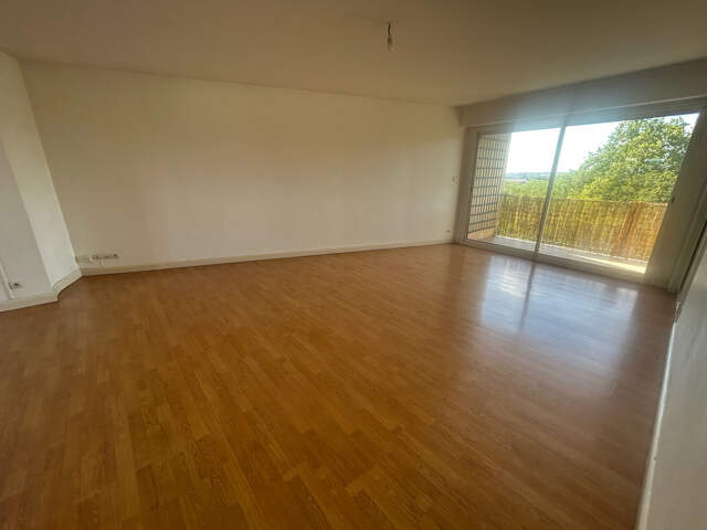 APPARTEMENT T3 CENTRE VILLE — photo du bien