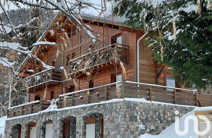 Vente Immeuble 218 m&sup2; — photo 2