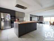 Vente Maison/villa 7 pièces — photo 2