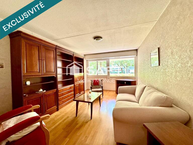 Emplacement idéal pour cet appartement. — photo 1