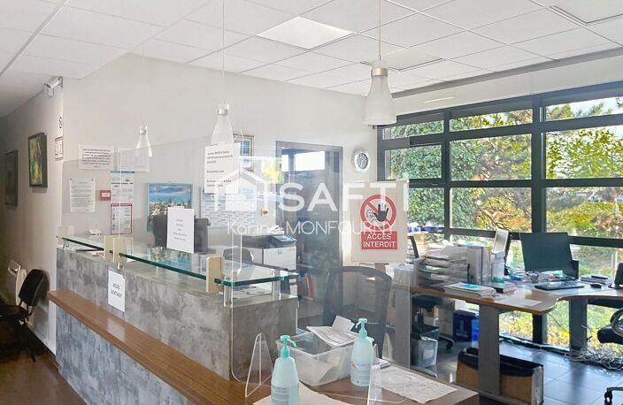Immeuble professionnel et bureaux st-quentin — photo 3