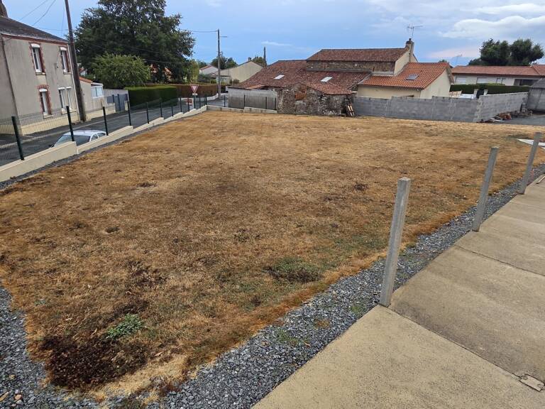 Vente Terrain à bâtir 595 m&sup2; — photo 1