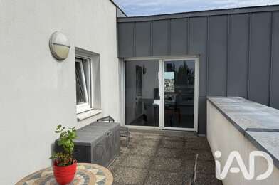 Appartement 4 pièces 275000 €