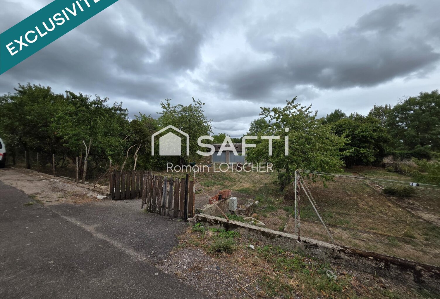 Terrain à bâtir — photo 1