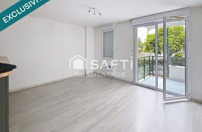 T3 avec balcon, piscine et 2 parkings — photo du bien