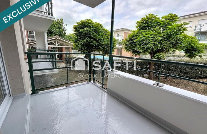 T3 avec balcon, piscine et 2 parkings — photo 5