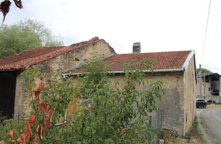 ancienne ferme à renover sur un terrain de 1575 m2 — photo 5