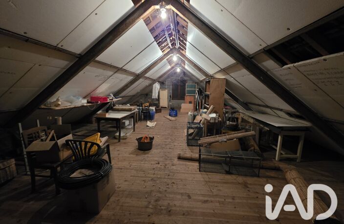 Vente Garage 124 m&sup2; — photo 3