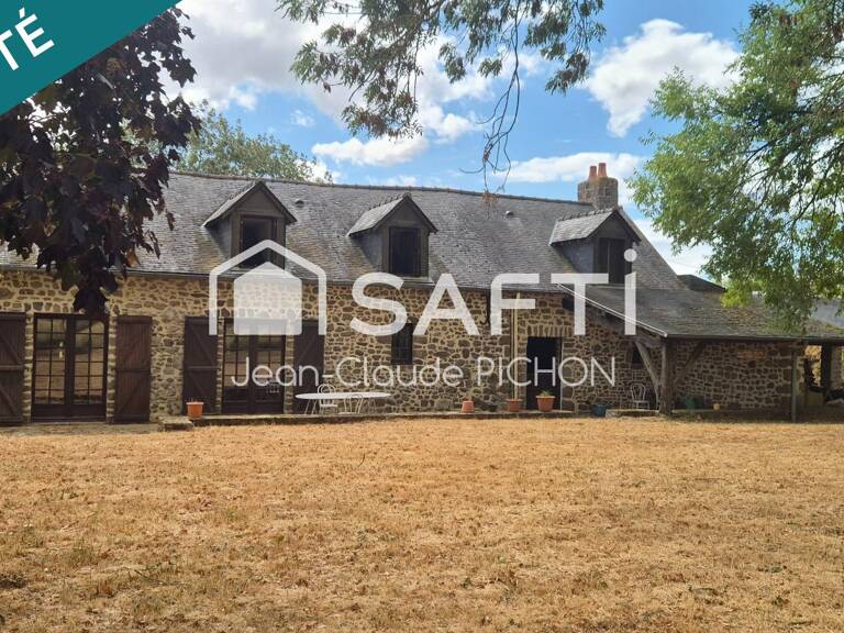Belle longère rénovée de 200 m² sur terrain arboré de 1 700 m² — photo 1