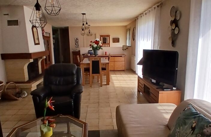 Vente Maison/villa 5 pièces — photo 4